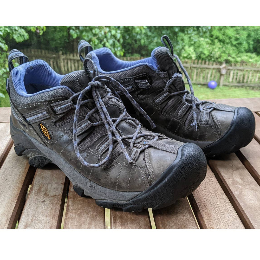 Keen Women's Targhee II Waterproof #1013181 size 8 Gray Purple